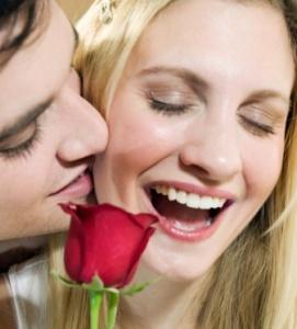 Žavėjimas, gundymas ir flirtas – poroje ir su kitais žmonėmis